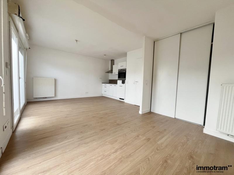 Achat Appartement Croix tramway Bol d'Air - ref VA27490 - 1